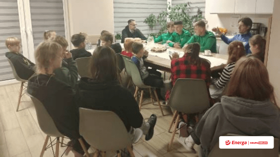 Zastrzyk Dobrej Energii przy odwiedzinach w Domu Dziecka